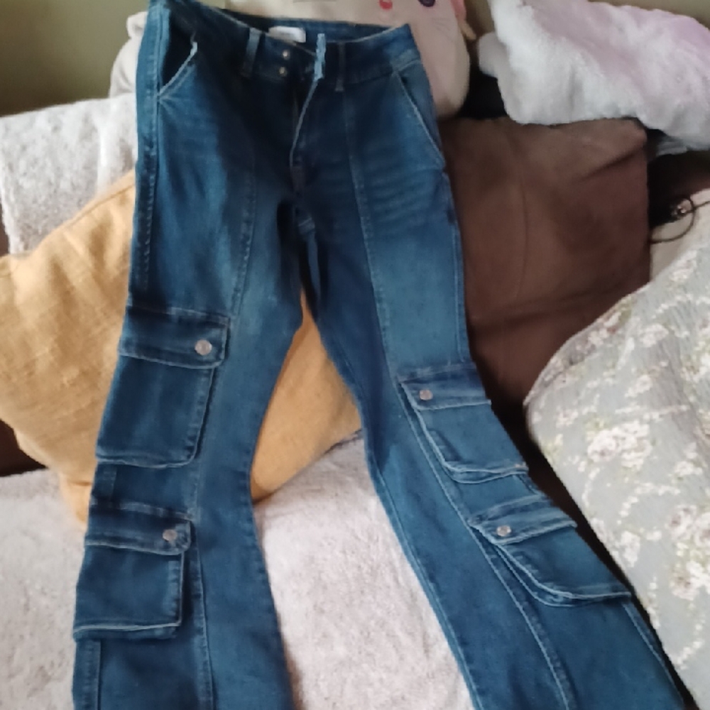 Forever 21 Cargo Jeans 25 Waist